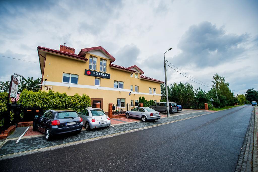 Hotelik Jankowski Raszyn Eksteriør billede